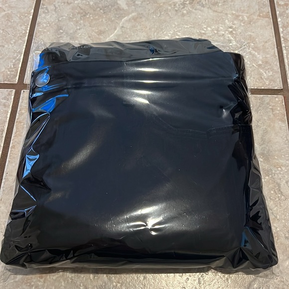 Chico’s Black Perfect Stretch Girlfriend Slim Leg Ankle Denim Jeans 2.5 - Picture 11 of 14